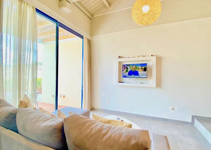 Beta Minivilla By Dadovillas Barbati