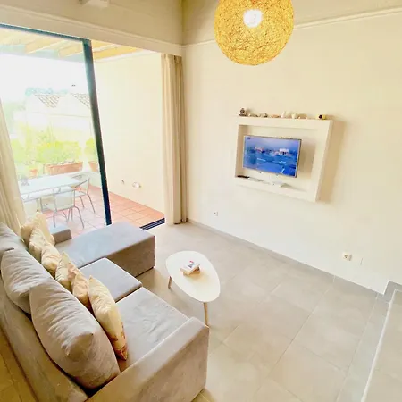 Βίλα Beta Minivilla By Dadovillas Μπαρμπάτι